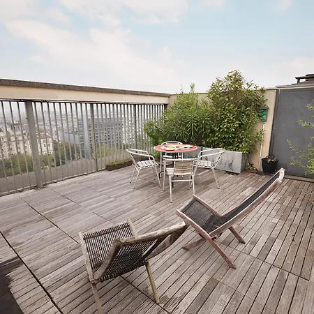 Floor With Eiffel Tower View And Roof Lejlighed Paris