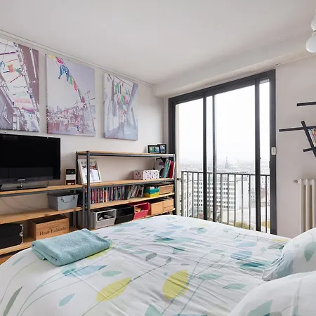 Floor With Eiffel Tower View And Roof * Paris