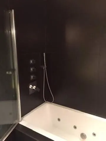 Floor With Eiffel Tower View And Roof