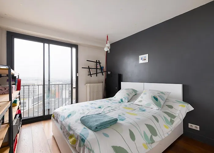 Floor With Eiffel Tower View And Roof