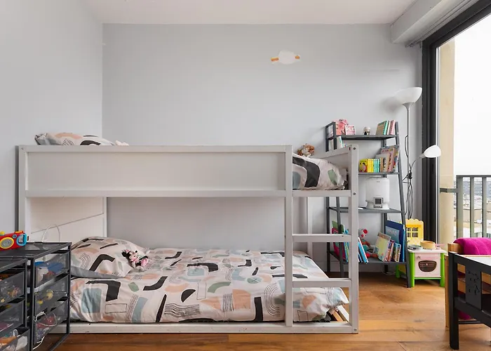 アパート Floor With Eiffel Tower View And Roof